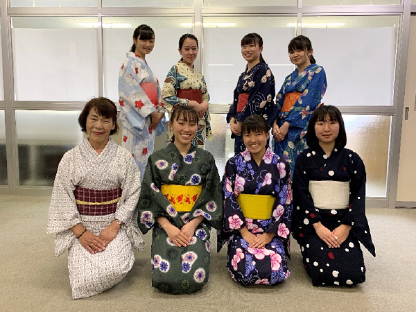 高校2年生 「着付け教室」