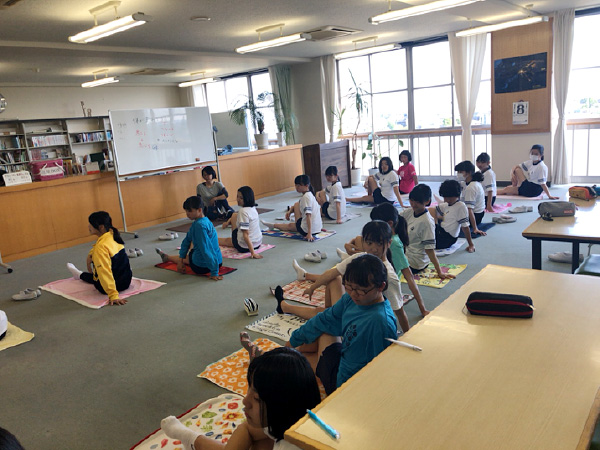 中学3年生 第4回乙女塾「集中力アップとヨガ」